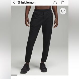 Men’s Lululemon surge joggers, size medium, black, excellent condition